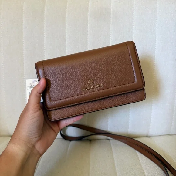 NWT Michael Kors Brown Leather Clutch Crossbody Bag with Removable Strap - Picture 13 of 13